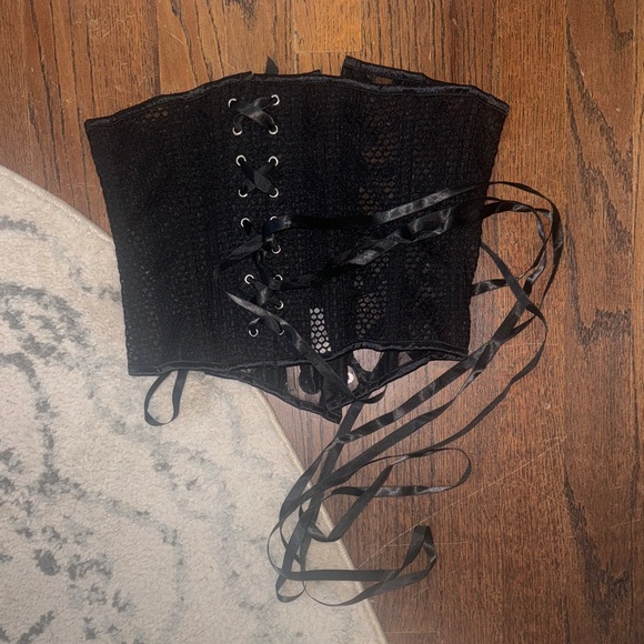 Amazon Black Corset Top - Picture 2 of 2
